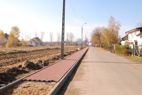 Chodnik na ul. Zwycięstwa