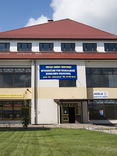 Pawilon handlowo – usługowy