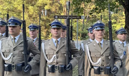 Uroczystości z okazji 106. rocznicy Bitwy Warszawskiej przy pomniku 28. Pułku Strzelców Kaniowskich w Wólce Radzymińskiej – wspólnie oddaliśmy hołd bohaterom - fot UGN