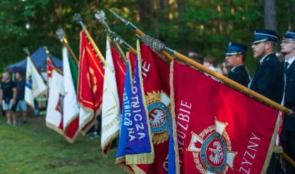Uroczystości z okazji 106. rocznicy Bitwy Warszawskiej przy pomniku 28. Pułku Strzelców Kaniowskich w Wólce Radzymińskiej – wspólnie oddaliśmy hołd bohaterom - fot. Olo Wąsik